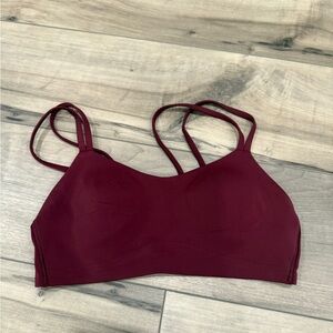 Lululemon like a cloud bra